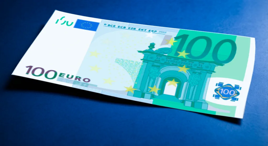 bannière investir 100 euros mois